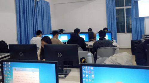 指尖上的較量 信息工程學(xué)院華為專(zhuān)才班的計(jì)算機(jī)網(wǎng)絡(luò)工程探索